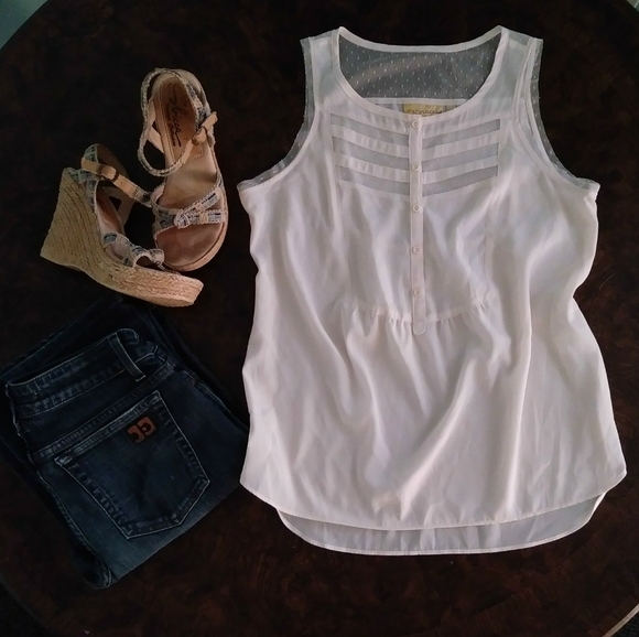 princess vera wang Tops - Princess Vera Wang top